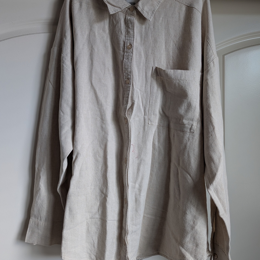Hollister Light Beige Casual Button Down Shirt